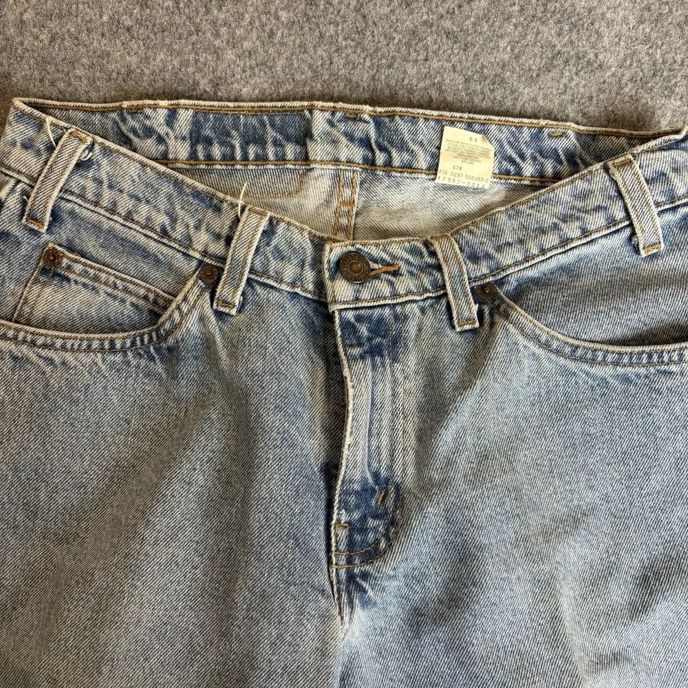 Levi Jeans 562 32x26 Boys Light Wash Y2K Denim Orange Tab‎